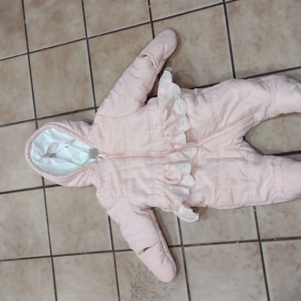 Baby Girls Snowsuit 6-9 months